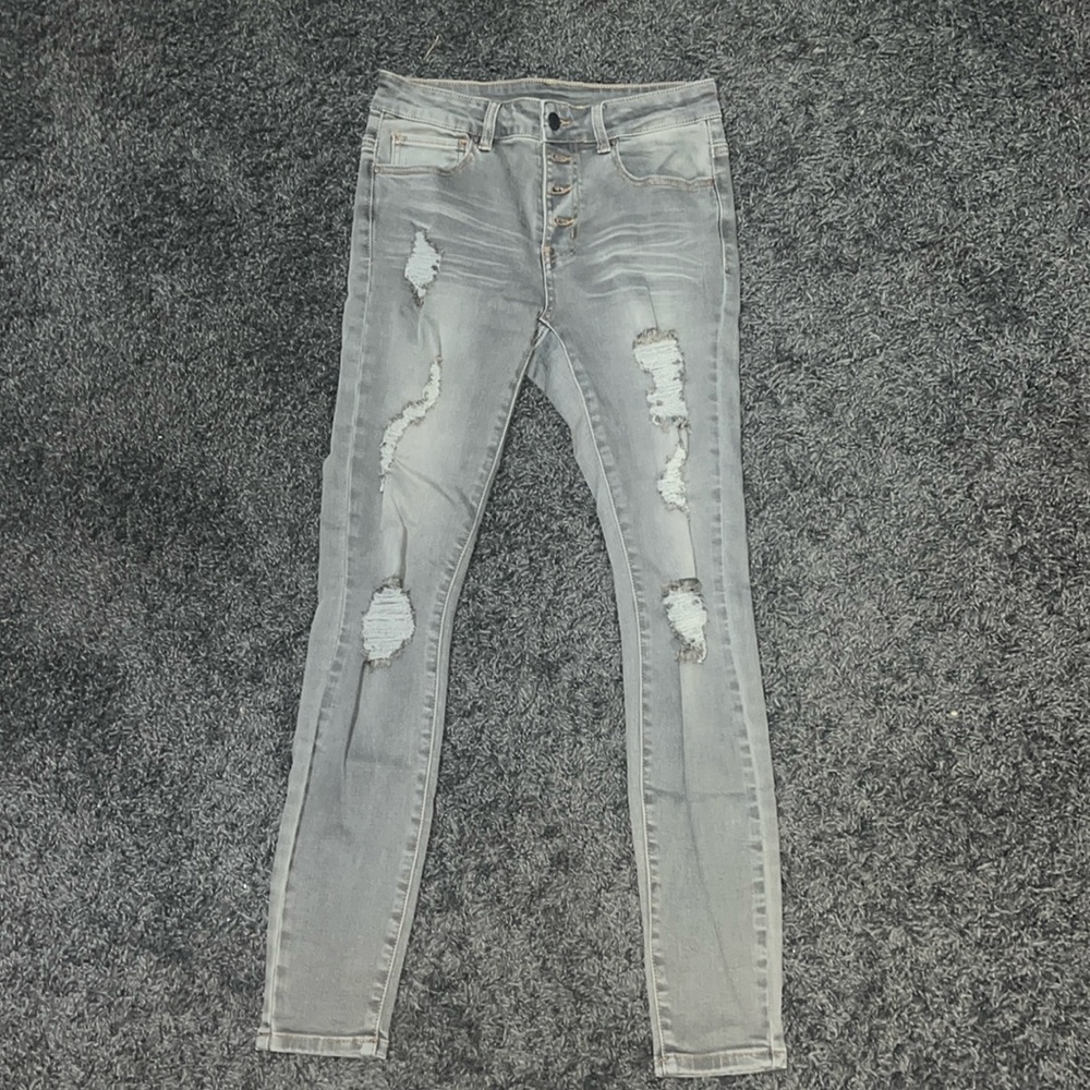 Gray skinny jeans